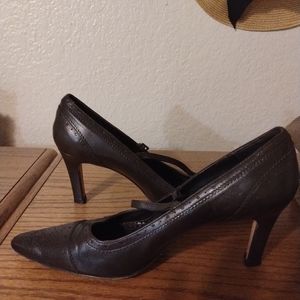 Brooks Brothers brown high heel strap pumps.